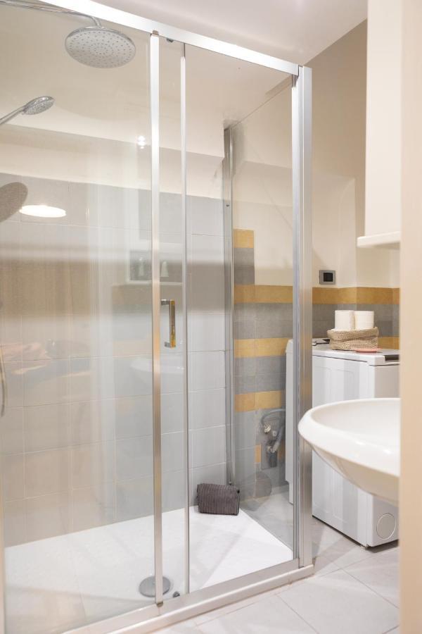 Xenia Apartments - Enjoy Porta Venezia In Modern Apt- 10 Min From Duomo Milán Exterior foto